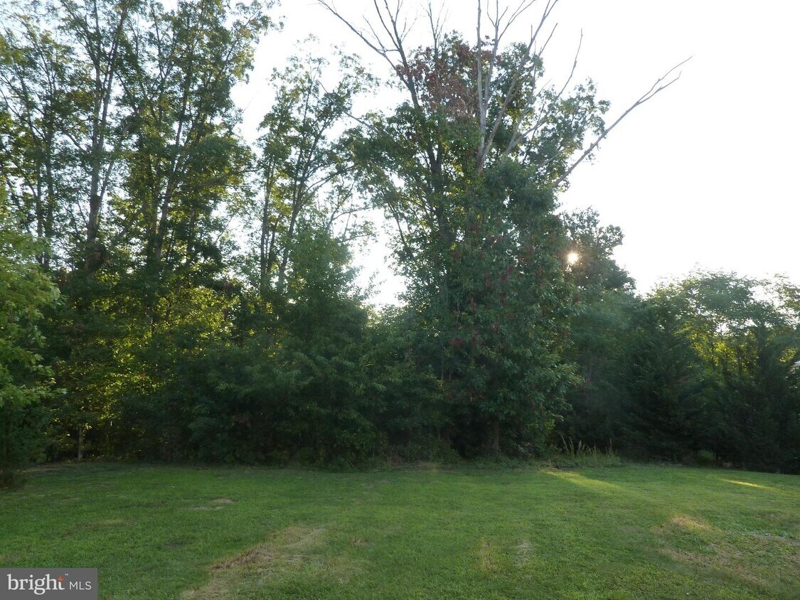 Primary Photo - 114 Penderbrook Ct
