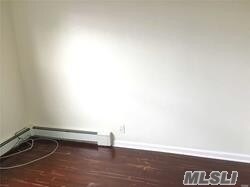 Building Photo - 455 Main St