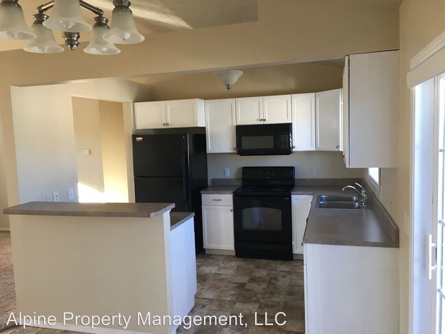 Foto del edificio - 2 br, 1 bath House - 1511 N. Conifer Pl.