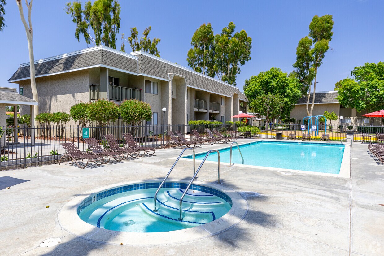 Glenbrook Terrace Apartments Apartments in Escondido, CA Westside