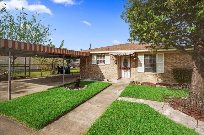 Building Photo - 1415 Tralle St
