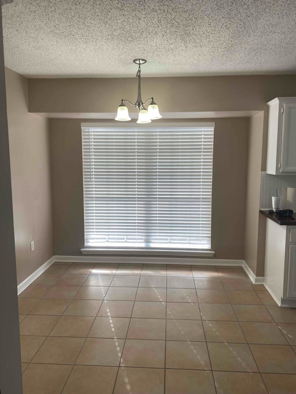 Photo - 30612 Stephen Dr House