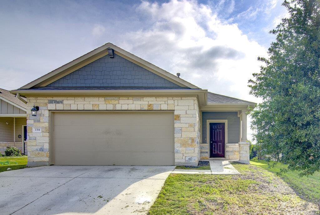 Foto principal - 1314 Ambler Dr