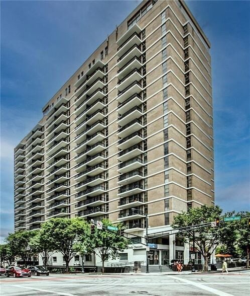 Photo - 620 Peachtree Street NE Unit 706