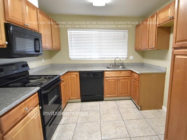 Foto del edificio - 516 Fortuna Dr