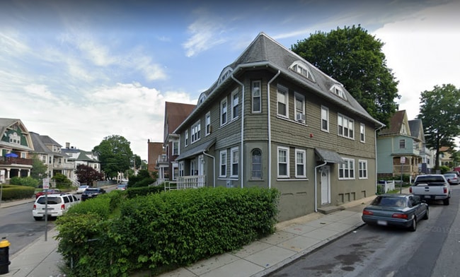 Photo - 345s Apartment