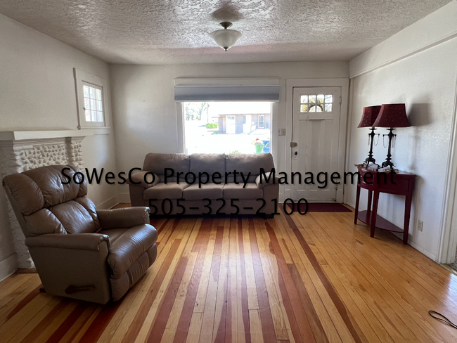 Foto del edificio - Single Family Two Bedroom Home