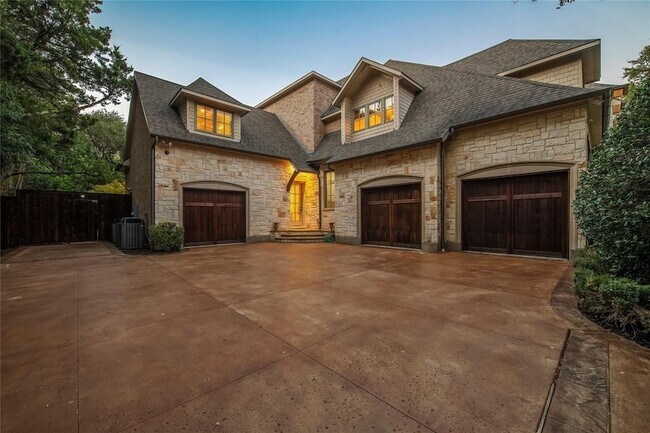 Foto del edificio - 4311 Brookview Dr