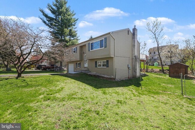 Foto del edificio - 3912 Brookridge Dr