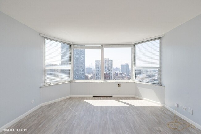 Foto del edificio - 720 W Gordon Terrace