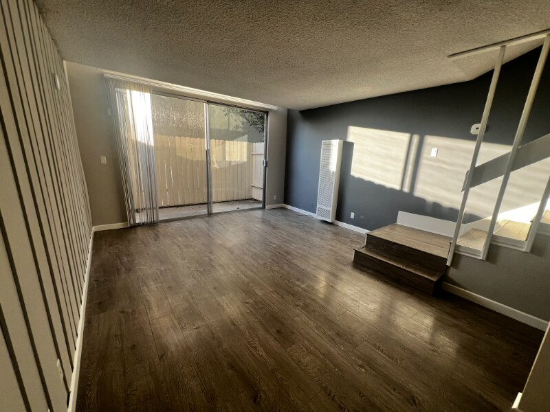 Foto principal - 4034 Emerald St