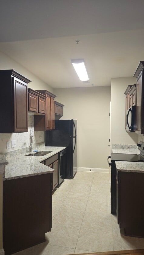 Cocina - 133 Ella Kinley Cir