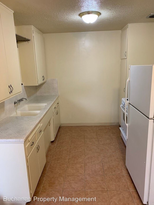 Foto del edificio - 2358-2374 Palermo Dr