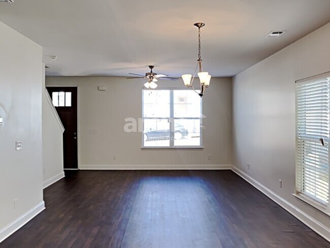 Foto del edificio - 5344 Tupelo St