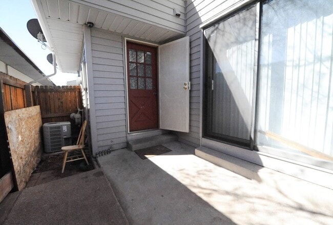 Photo - 1956 S Oswego Way Townhome