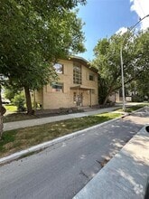 Building Photo - 310-310 Stradbrook Ave