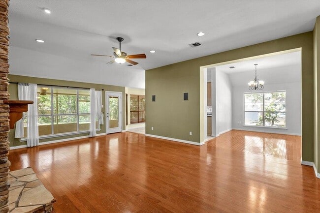 Building Photo - 10000 Brantley Bend