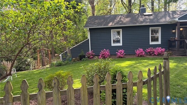 Building Photo - 2502 Brookwood Rd