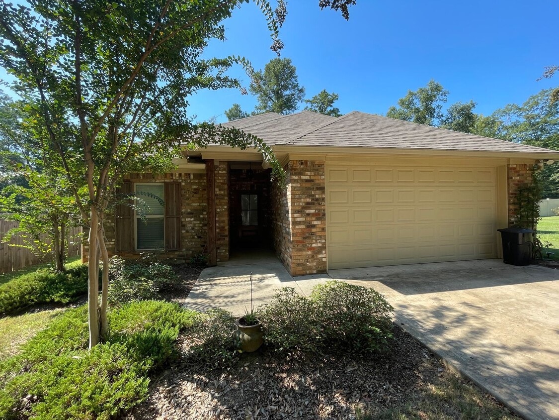 3/2 For Rent near Downtown Brandon! 39042! - 3/2 For Rent near Downtown Brandon! 39042!