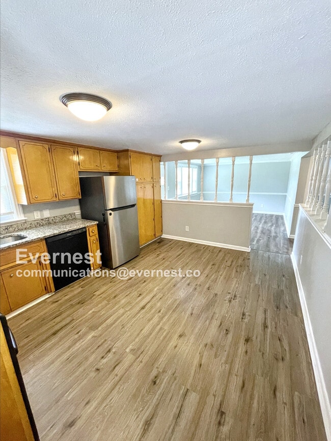 Foto del edificio - 203 Shannon Ln