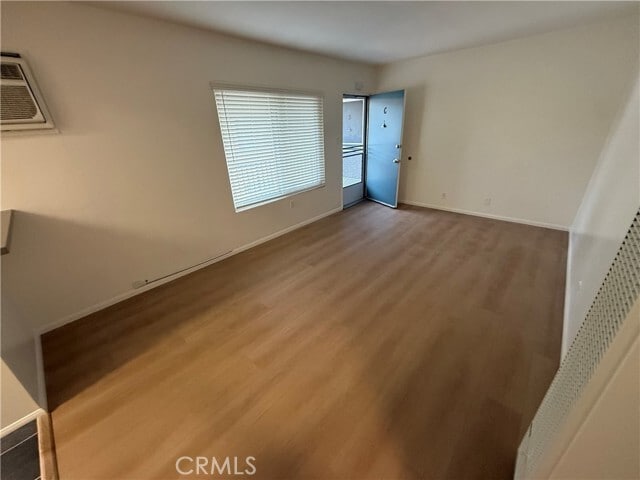 Foto del edificio - 10317 Pinehurst Ave