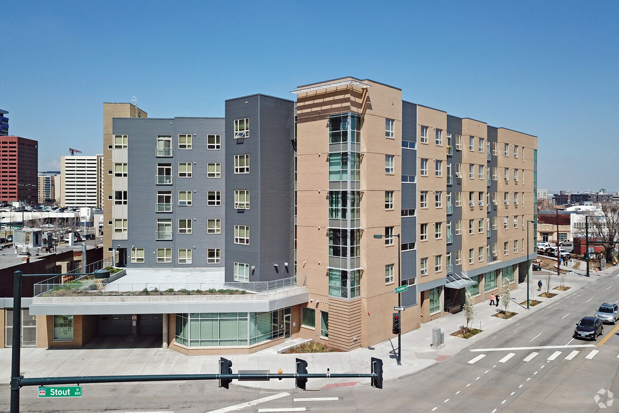 Primary Photo - Renaissance Downtown Lofts