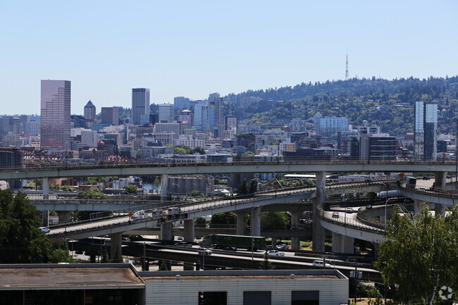 Vista de la ciudad - Arris