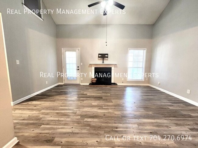Building Photo - 6022 Winged Elm Ct