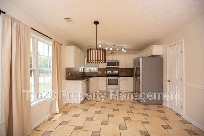 Building Photo - 2809 Dotti Dr