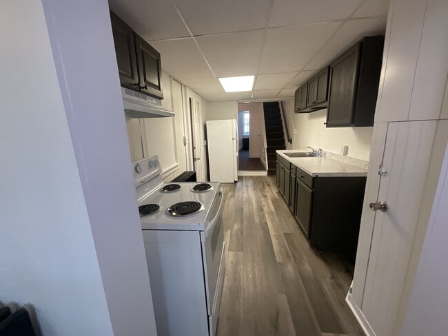 Foto del edificio - 219 N Pine St