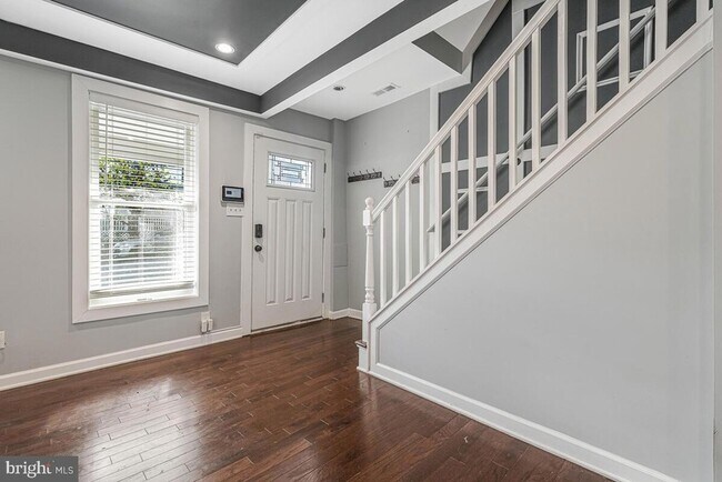 Foto del edificio - 312 57th St NE