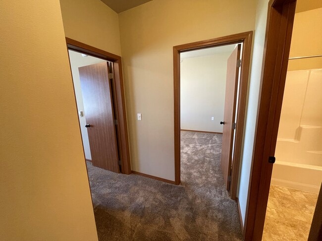 Building Photo - Central Park Apartments