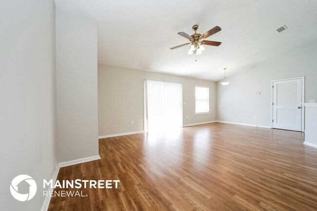 Foto del edificio - 1620 Dartmouth Dr