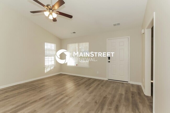 Foto del edificio - 3 Bedroom Pet-Friendly Home in Mooresville...