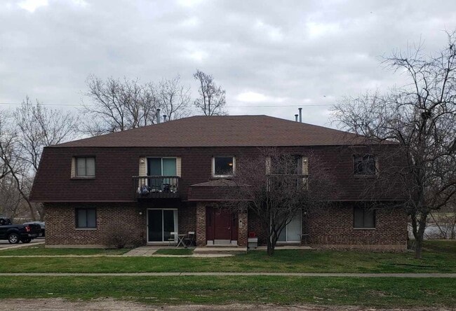 Building Photo - 150 S Lincoln Ave