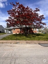 Building Photo - 192 N 5th St