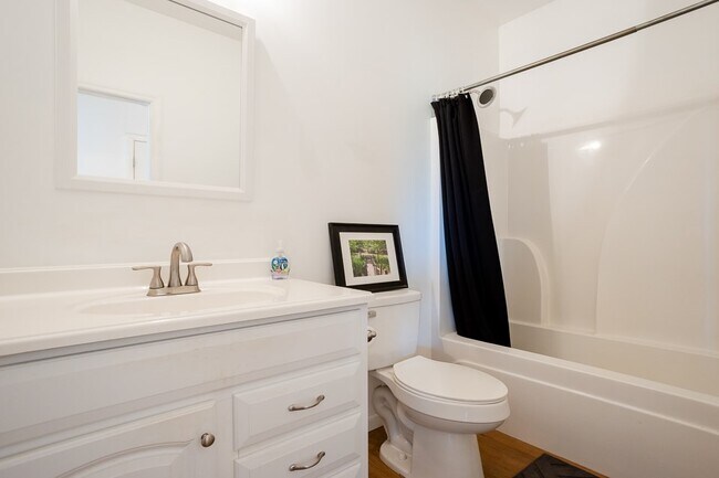 Foto del edificio - 267 Cedar Ridge Dr