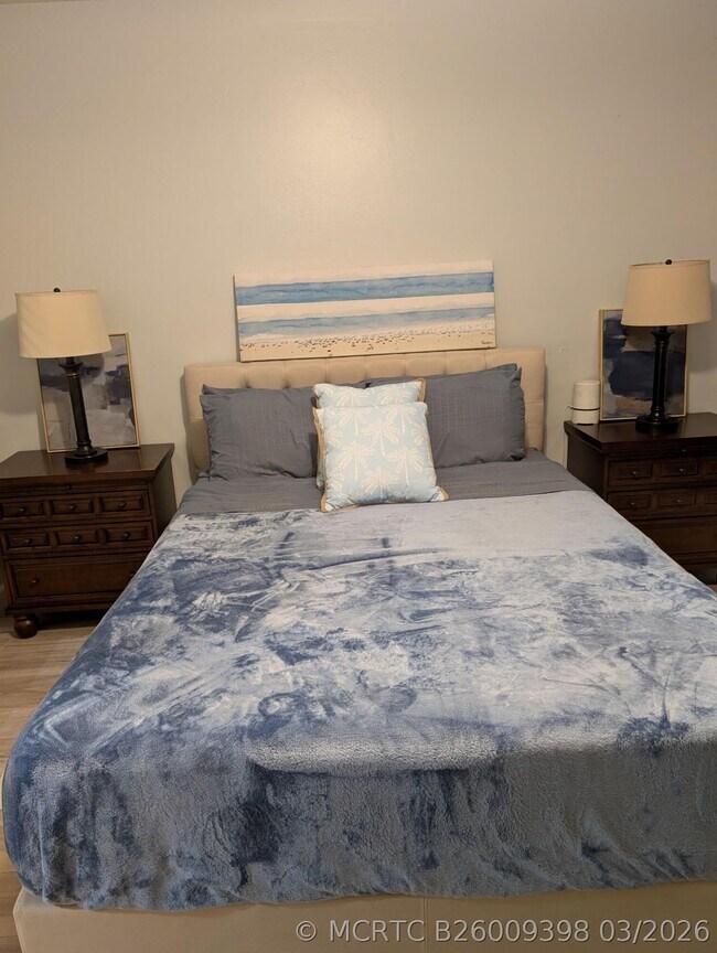 Foto del edificio - 2734 NE 27th Ct