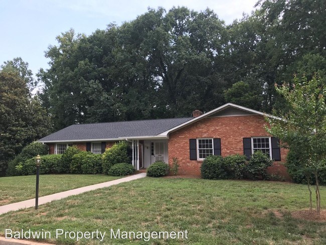 Foto del edificio - 3 br, 2 bath House - 2748 London Lane