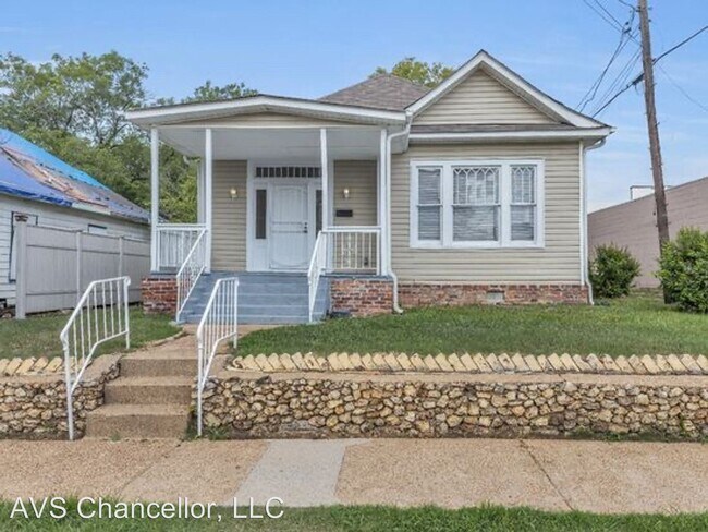 Building Photo - 4 br, 2 bath House - 311 S. Lyerly St.