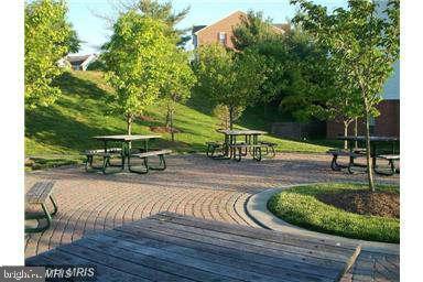 Foto principal - 2410 Chestnut Terrace Ct