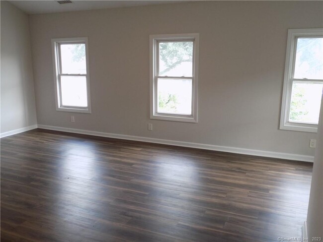 Foto del edificio - 162 Greenwood Ave