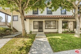 Building Photo - 2053 Majorca Dr