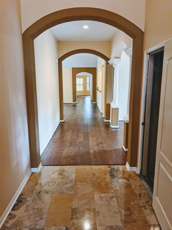 Building Photo - 2607 Kimbleton Ct