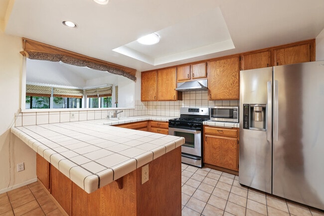 Building Photo - 741 Danica Pl