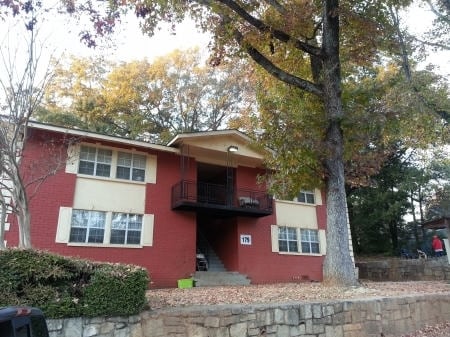 Building Photo - 179 Troy St