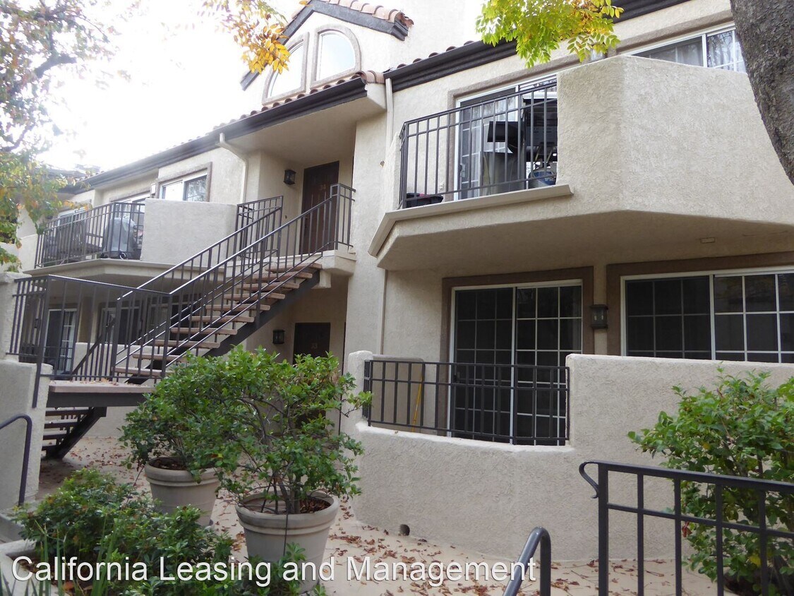 Primary Photo - 24113 Del Monte Dr.