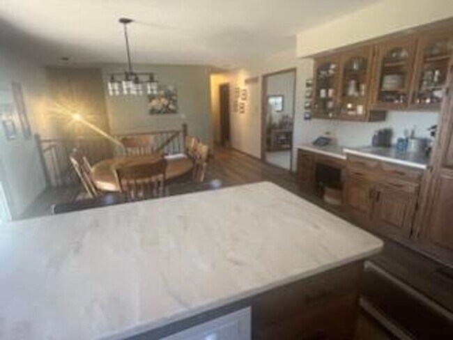 Building Photo - For Rent – 3 Bedroom Home in Sunset Hills, Pella