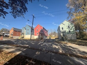 Building Photo - 1030 Oakland Ave