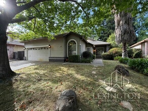 Building Photo - 123 Ashcat Way